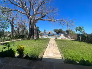 Furnished 4bdrm Villa in Msambweni Beach, Diani for sale