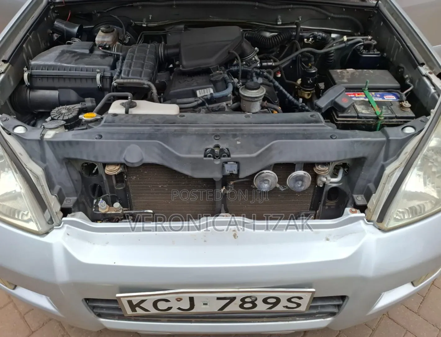 Toyota Land Cruiser Prado 2009 Silver