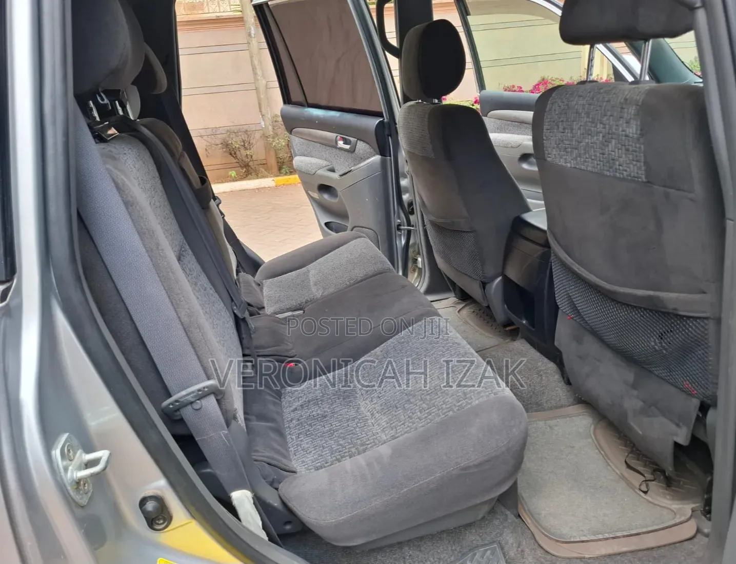 Toyota Land Cruiser Prado 2009 Silver