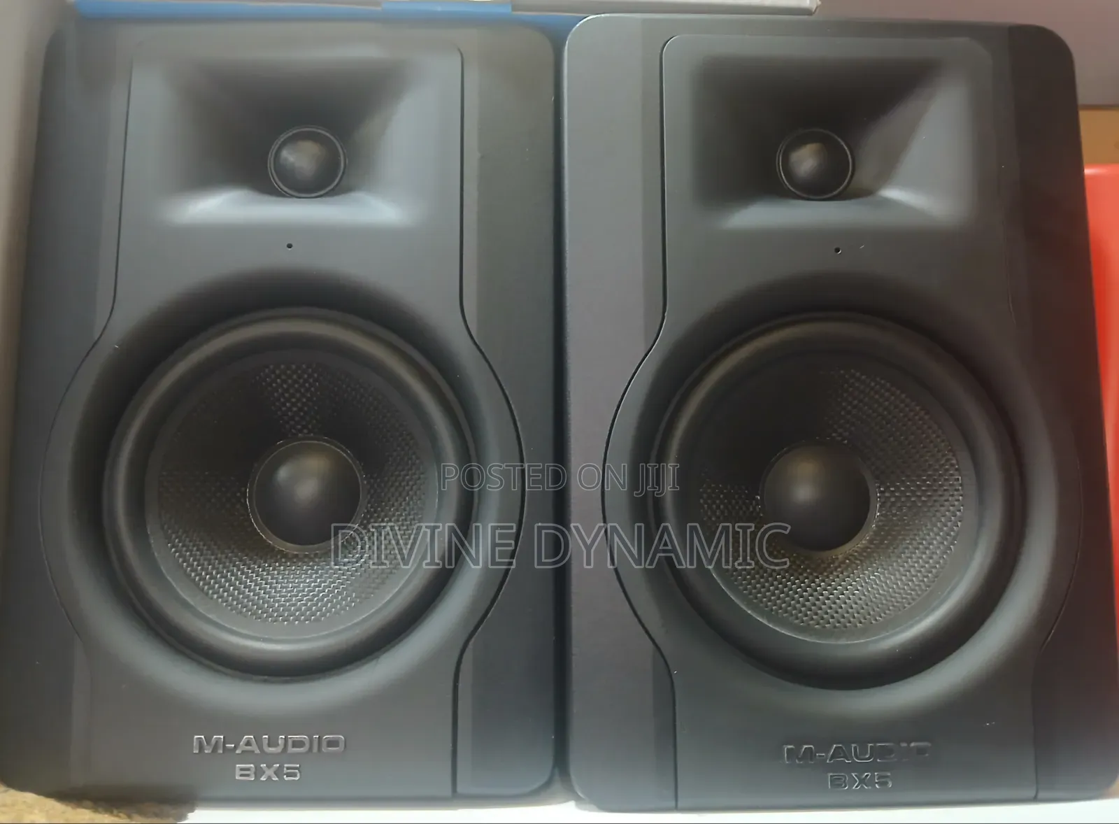 Bx5 Studio Monitor