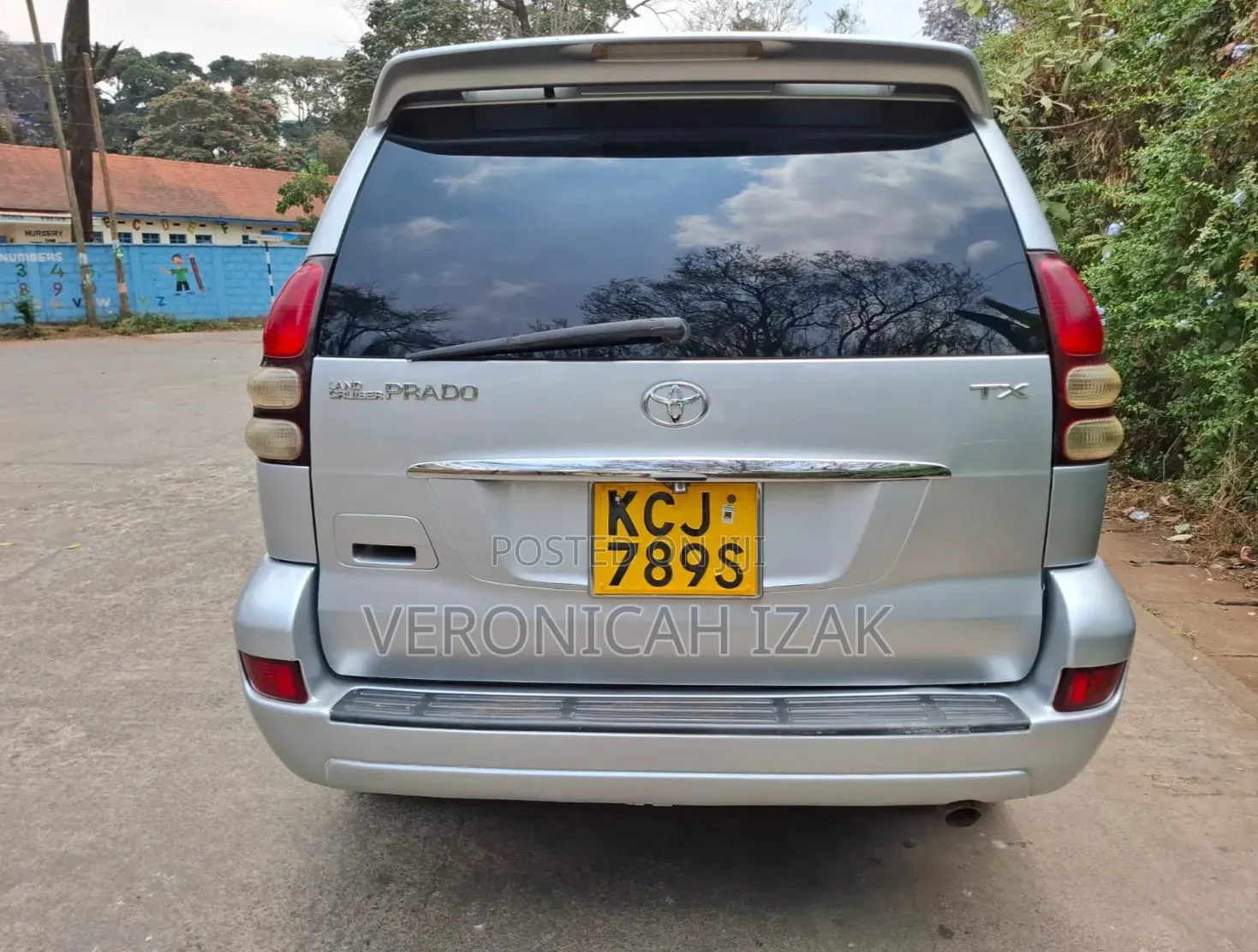 Toyota Land Cruiser Prado 2009 Silver