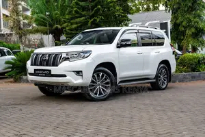Toyota Land Cruiser Prado 2.8 2020 White