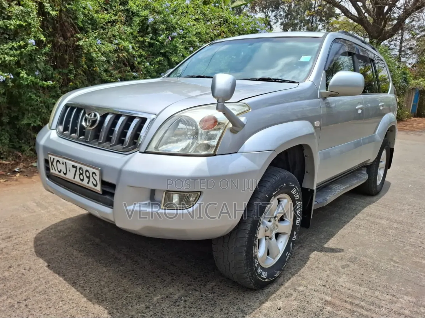 Toyota Land Cruiser Prado 2009 Silver
