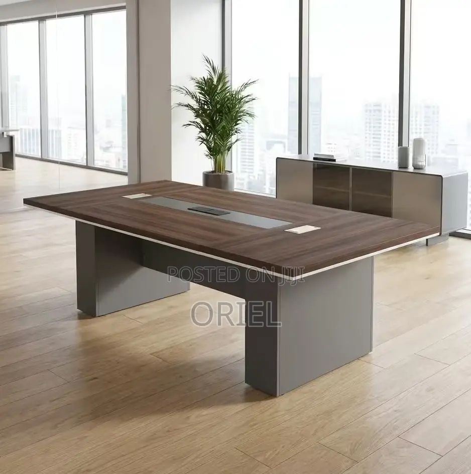 Modern 2400mm Boardroomtable