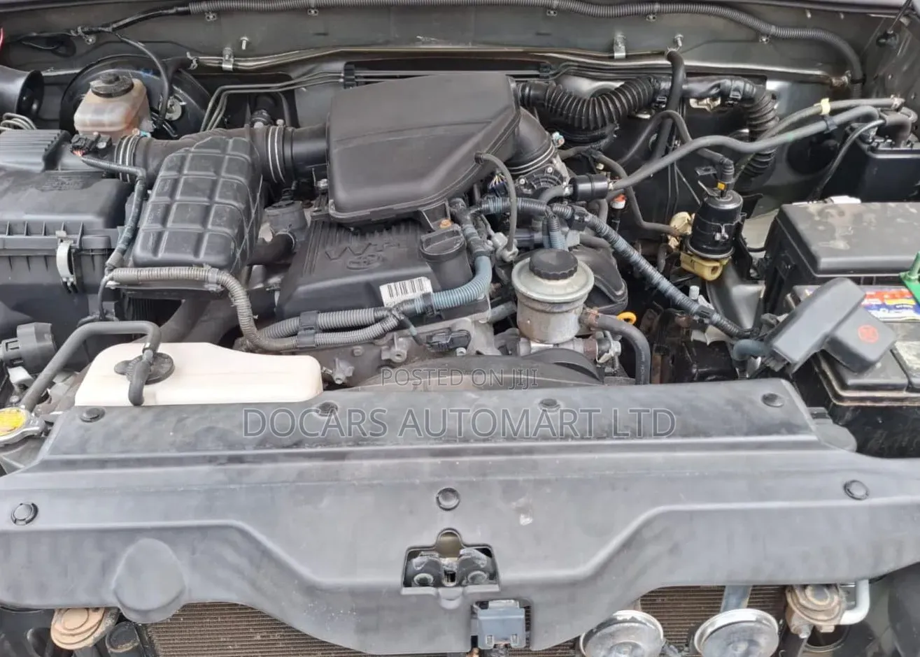 Toyota Land Cruiser Prado 2009 Silver