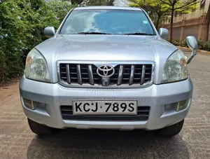 Toyota Land Cruiser Prado 2009 Silver