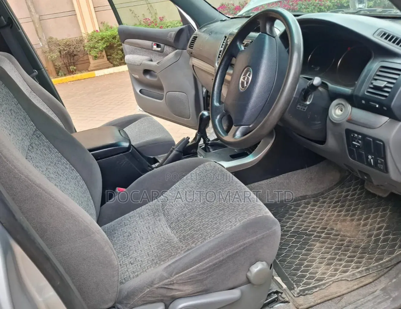 Toyota Land Cruiser Prado 2009 Silver