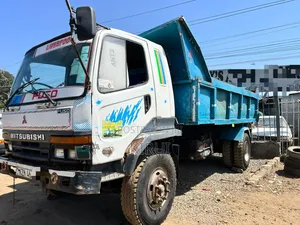 Mitsubishi Fuso Tipper