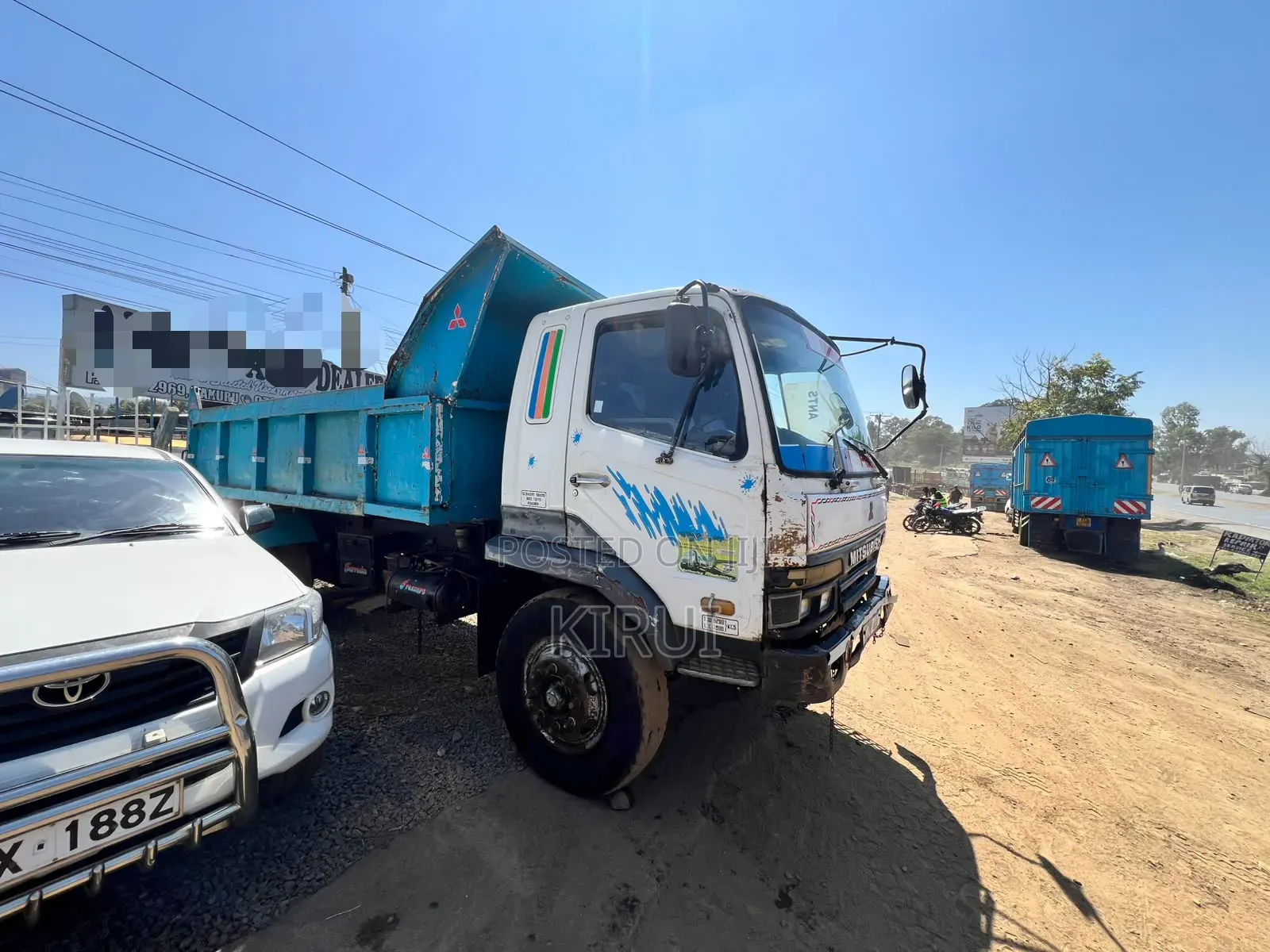 Mitsubishi Fuso Tipper