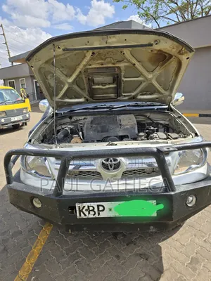 Toyota Hilux 2.5 Cab 2005 Silver