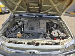 Toyota Hilux 2.5 Cab 2005 Silver