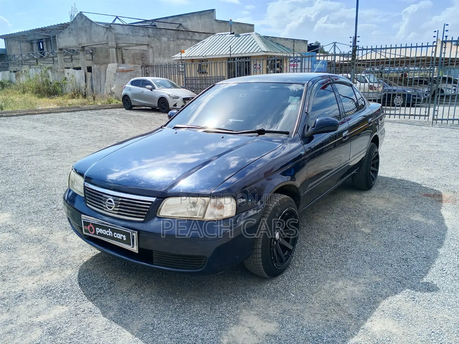 Nissan Sunny 2003 Blue