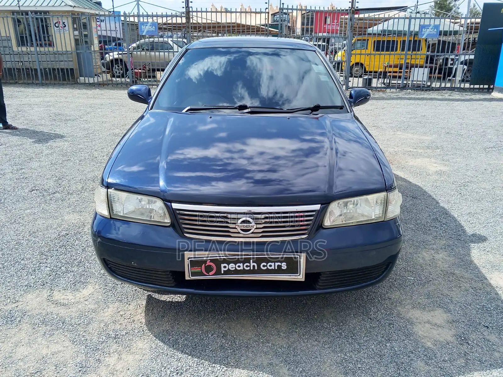 Nissan Sunny 2003 Blue