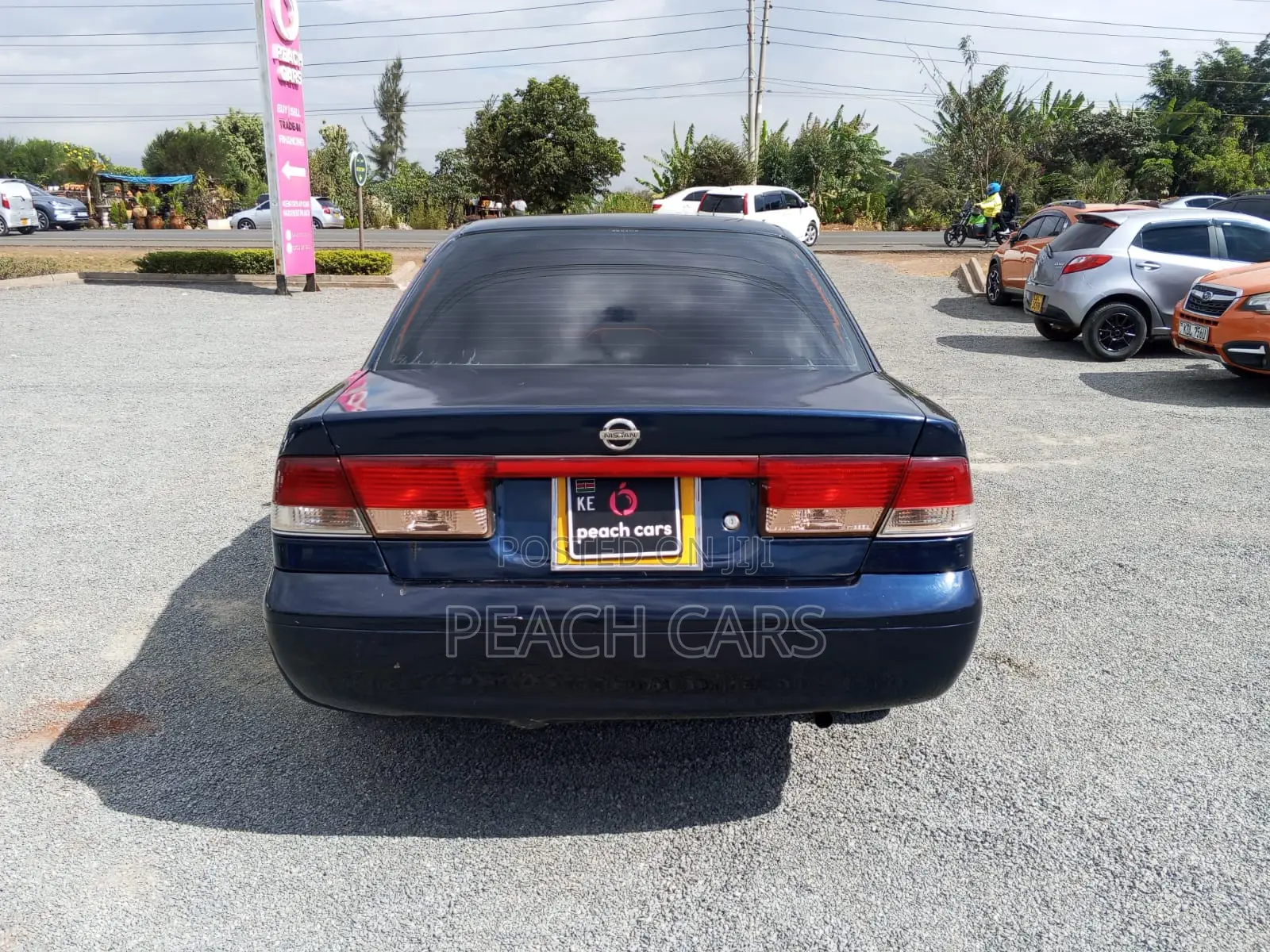 Nissan Sunny 2003 Blue
