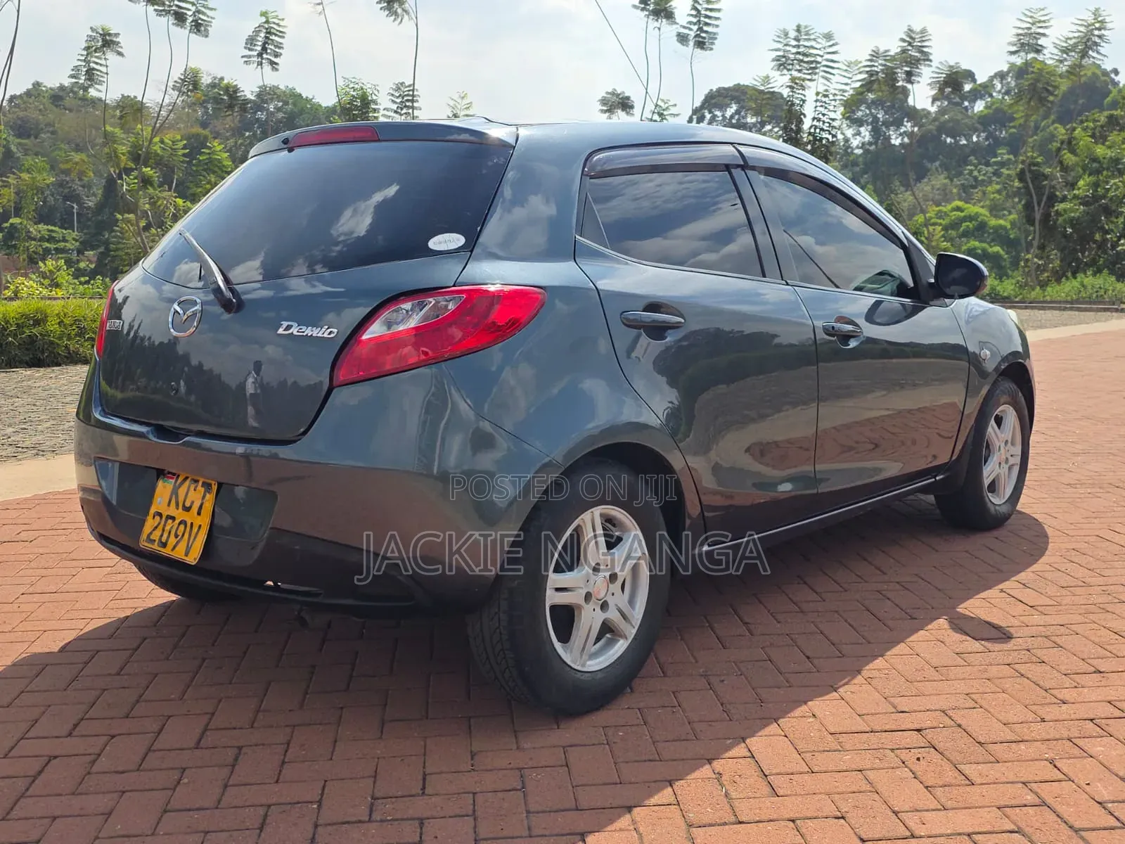 Mazda Demio 2012 Blue