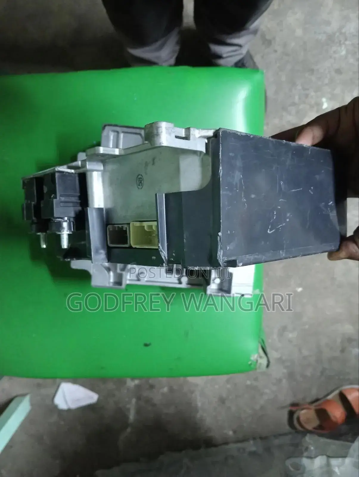 Hybrid Lithium Ion Battery