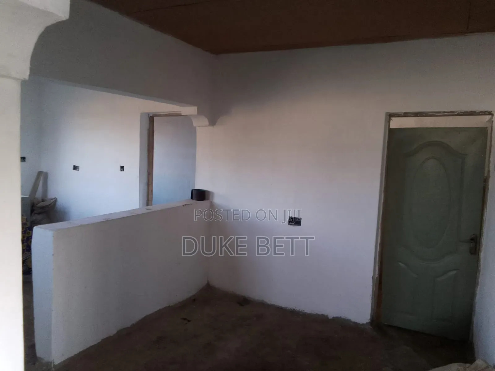 1/4 Acrewith,New 2 BDRM Hse at Naivasha Kinamba ,Mau Mau Road Sitting