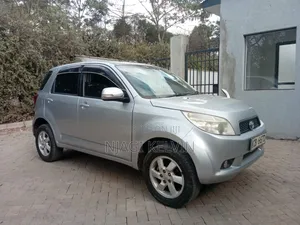 Toyota Rush 2008 Silver