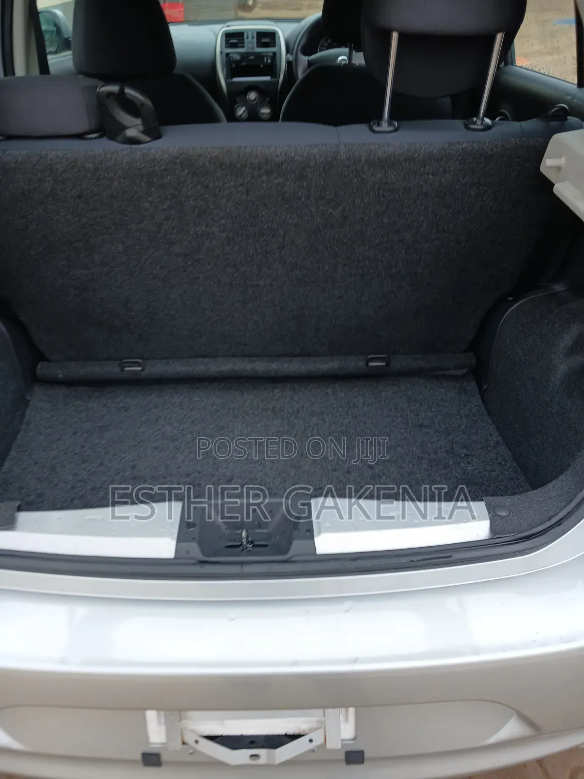 Nissan March 2019 Silver