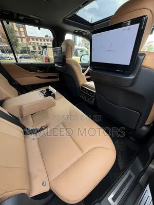 Lexus LX 600 2022 Gray