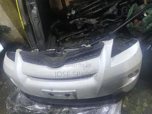 Toyota Ist Nosecut