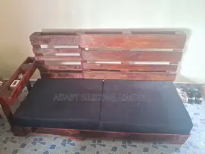 Palette Sofa Set.