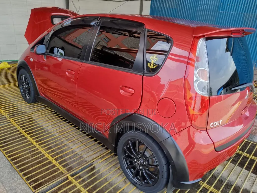 Mitsubishi Colt 2012 Red