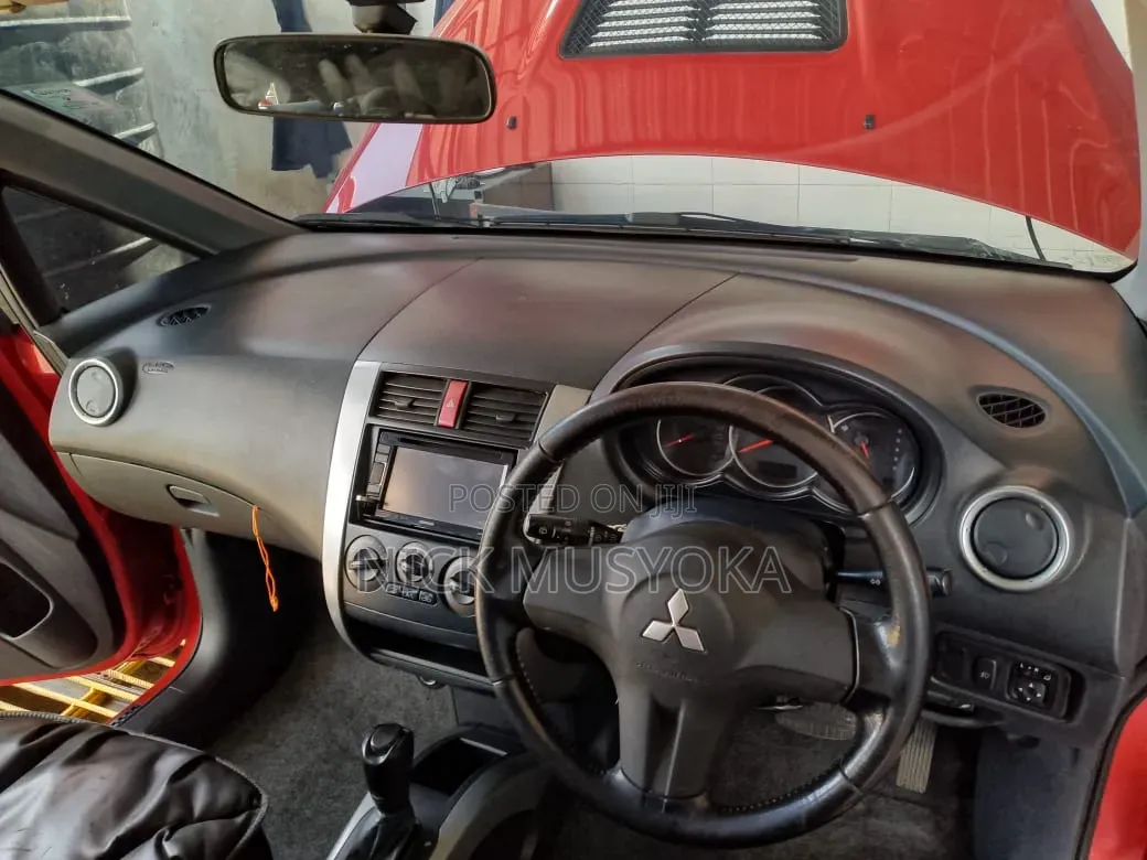 Mitsubishi Colt 2012 Red