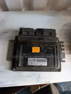 Nissan Xtrail T30 Engine Computer