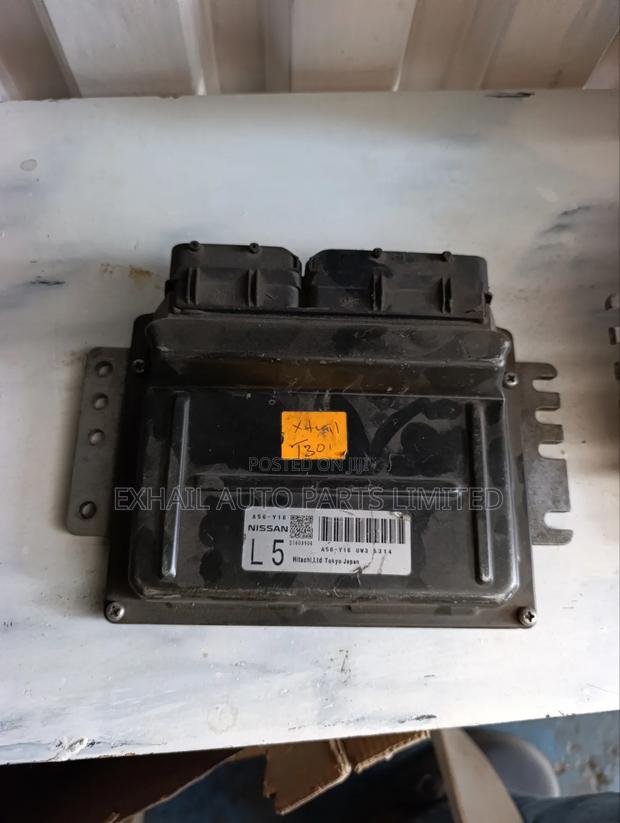 Nissan Xtrail T30 Engine Computer