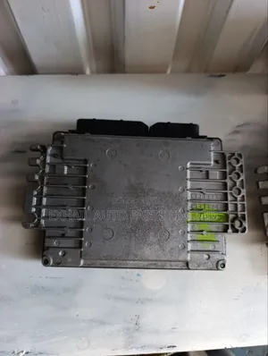 Nissan Xtrail T30 Engine Computer