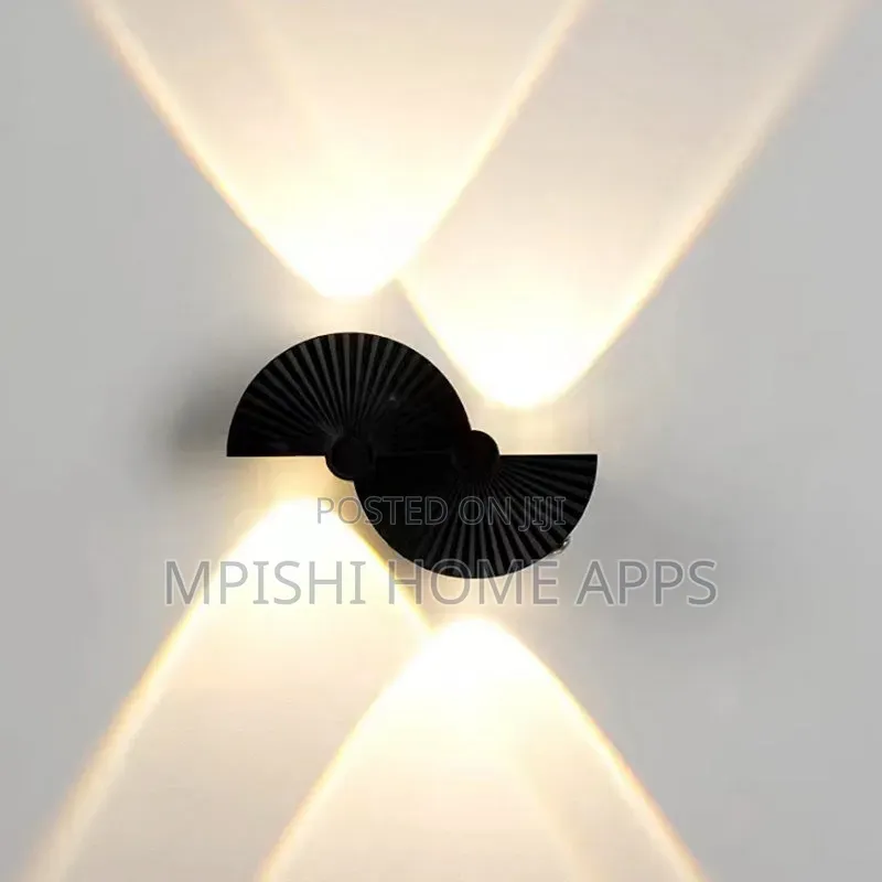 Fan-Shaped Dual-Scalloped LED Wall Light.