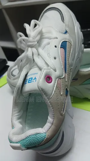 Ladies Sneakers