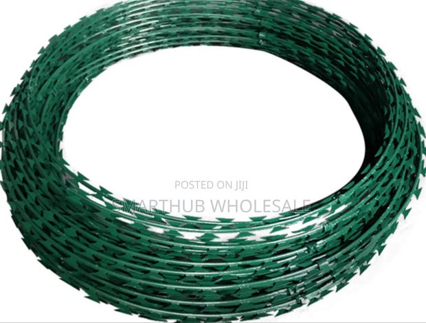 Galvanised Green 10m Razor Wire - thumbnail 2