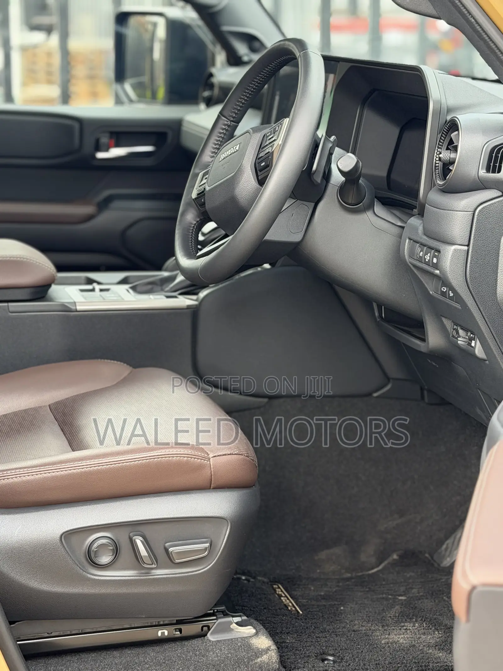 Toyota Land Cruiser Prado 2.8 2024 Brown