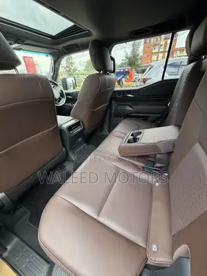 Toyota Land Cruiser Prado 2.8 2024 Brown