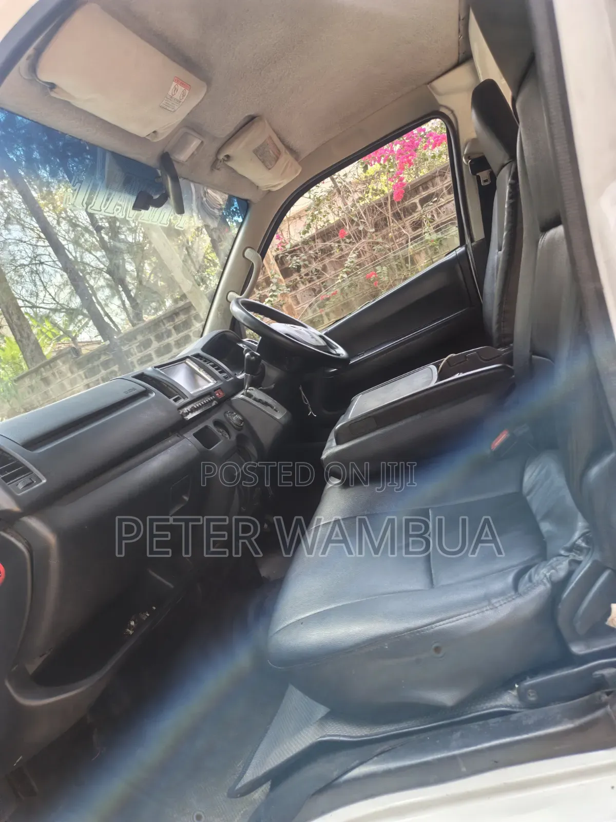 Toyota HiAce 2016 White