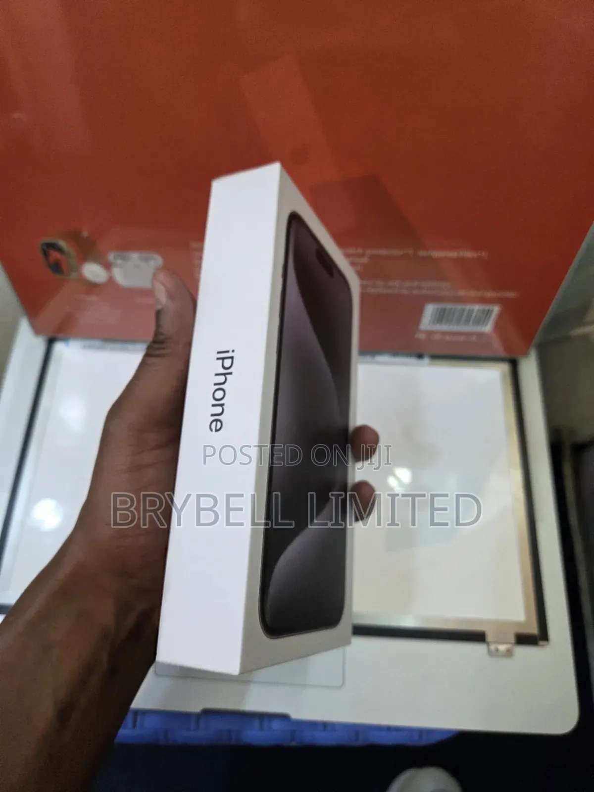 New Apple iPhone 15 Pro Max 256 GB Black