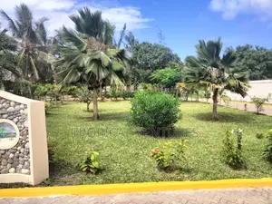 Furnished 5bdrm Villa in Palm Villas Diani for sale