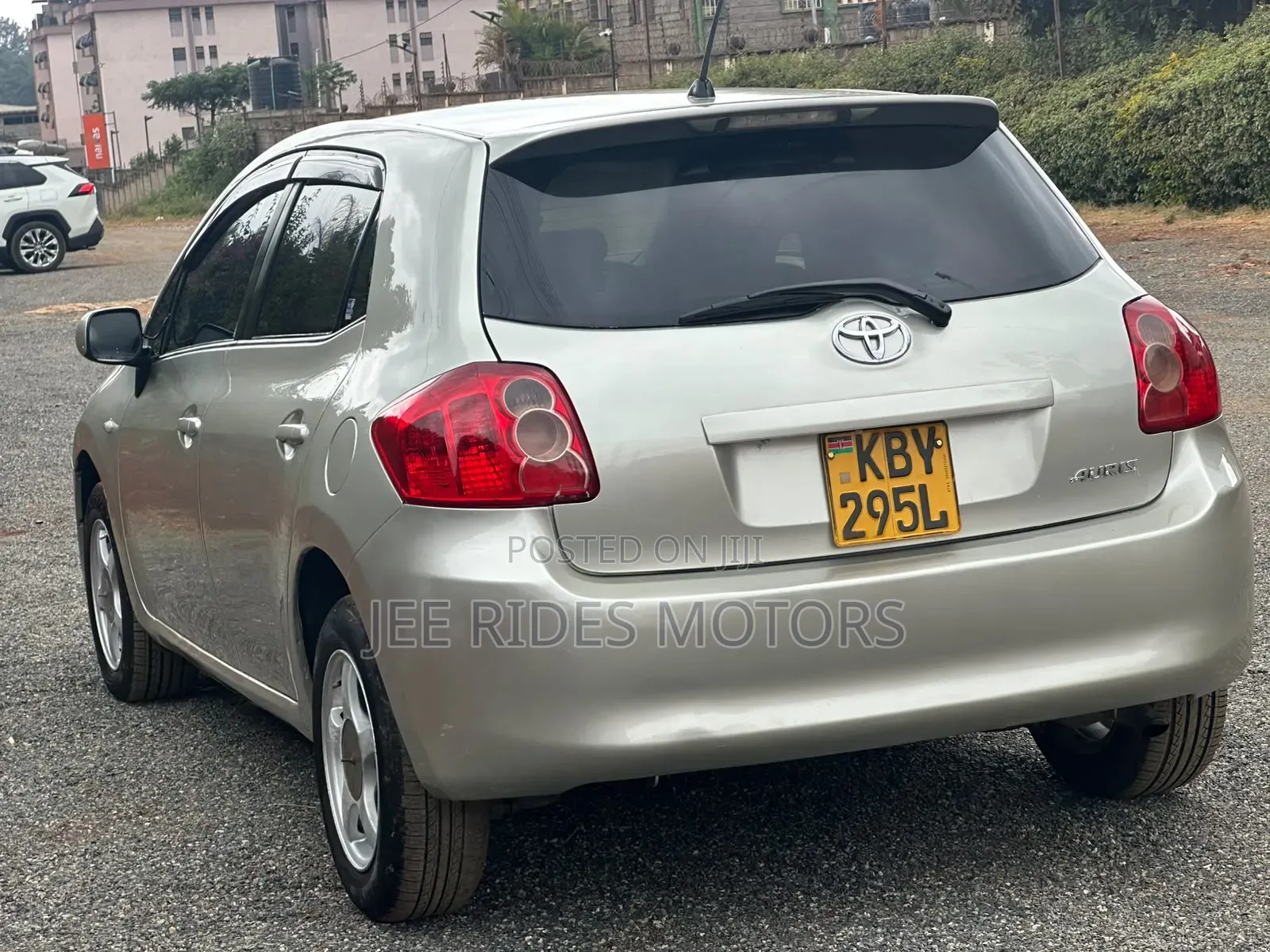 Toyota Auris 2007 Silver