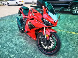 Taro TR400T 2026 Red