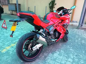 Taro TR400T 2026 Red