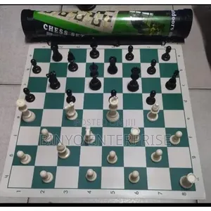 Big Foldable Chess Mat With Chess Eet