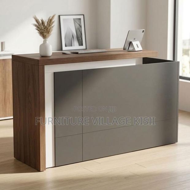 2M Reception Office Desk - thumbnail 5