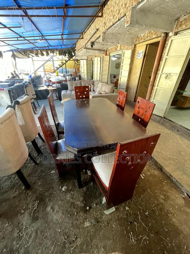 Dining Table 6 Seater - thumbnail 2