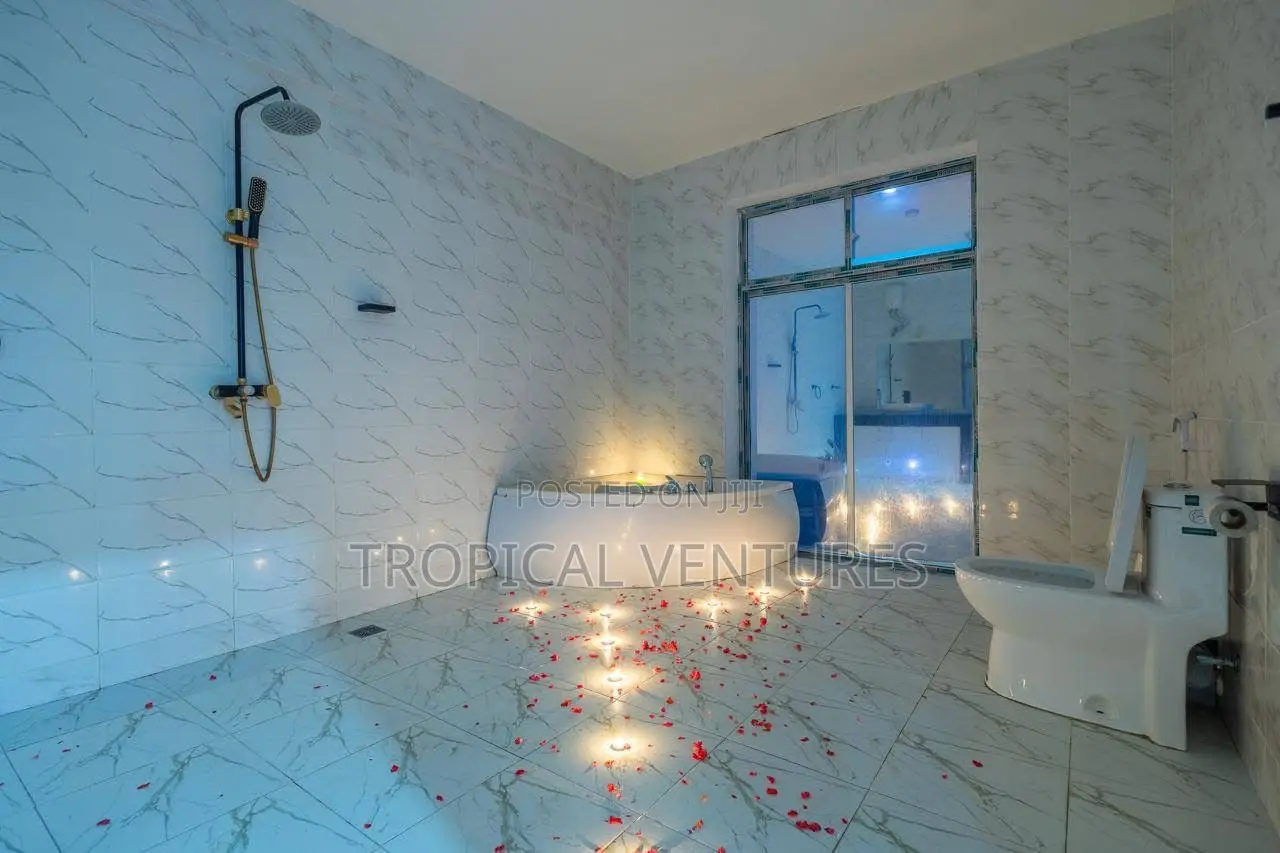 Furnished 4bdrm Villa in Diani for sale