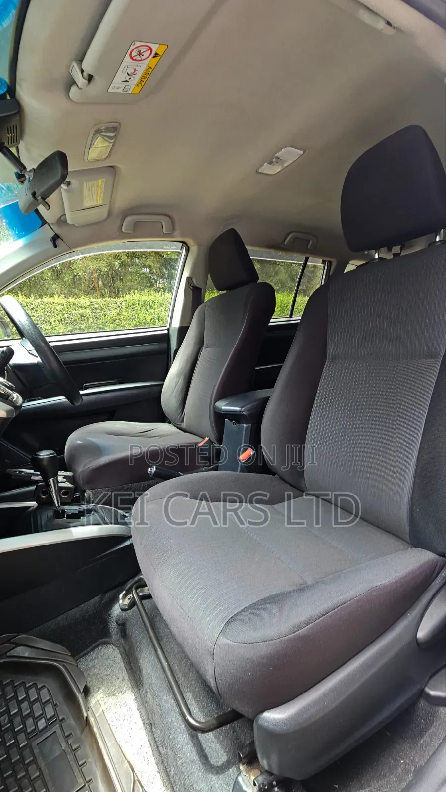 Toyota Corolla Fielder 1.5 Hybrid FWD 2015 Silver
