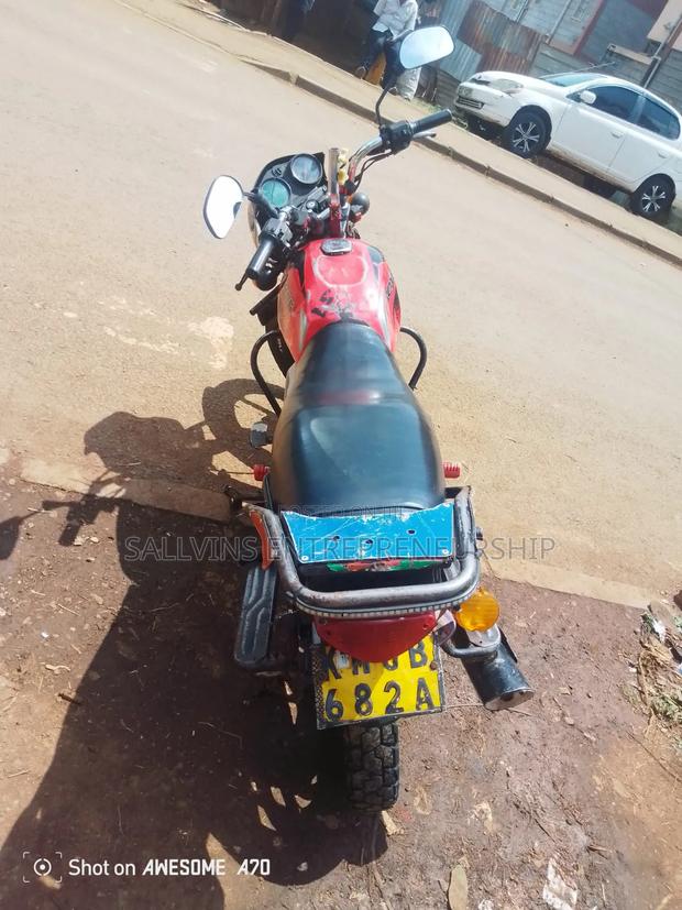 Bajaj Boxer 2022 Red - thumbnail 8