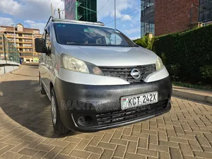 Nissan NV200 2011 Silver