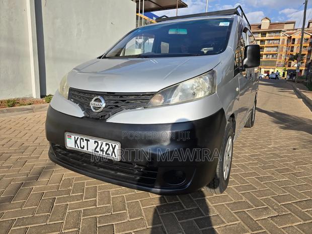Nissan NV200 2011 Silver